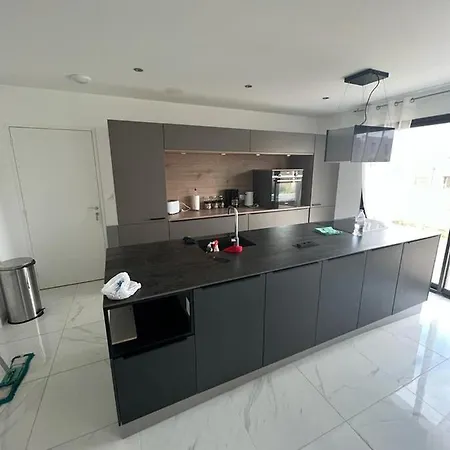 Maison Neuve St Anne Du Portzic * Breszt